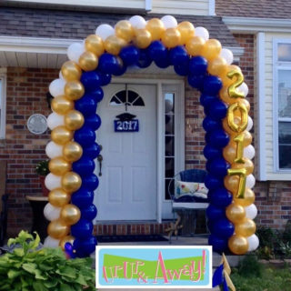 Outdoor Yard Art Balloons for Graduation in the KC Area - Up Up and ...